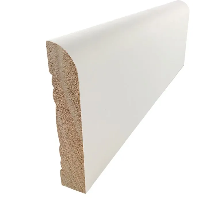 Vorejant el faldó de pi primat amb dits