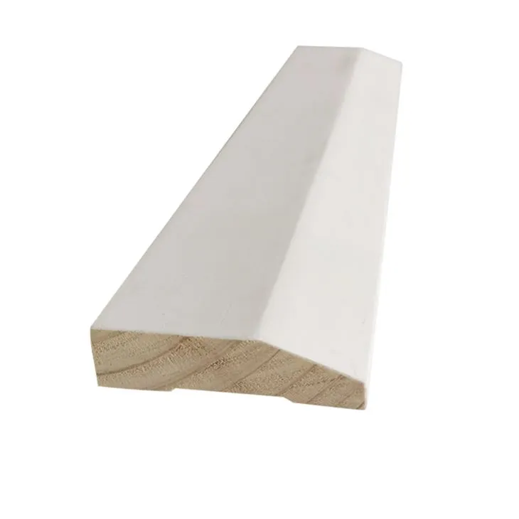 Junta de motllura amb pi primat